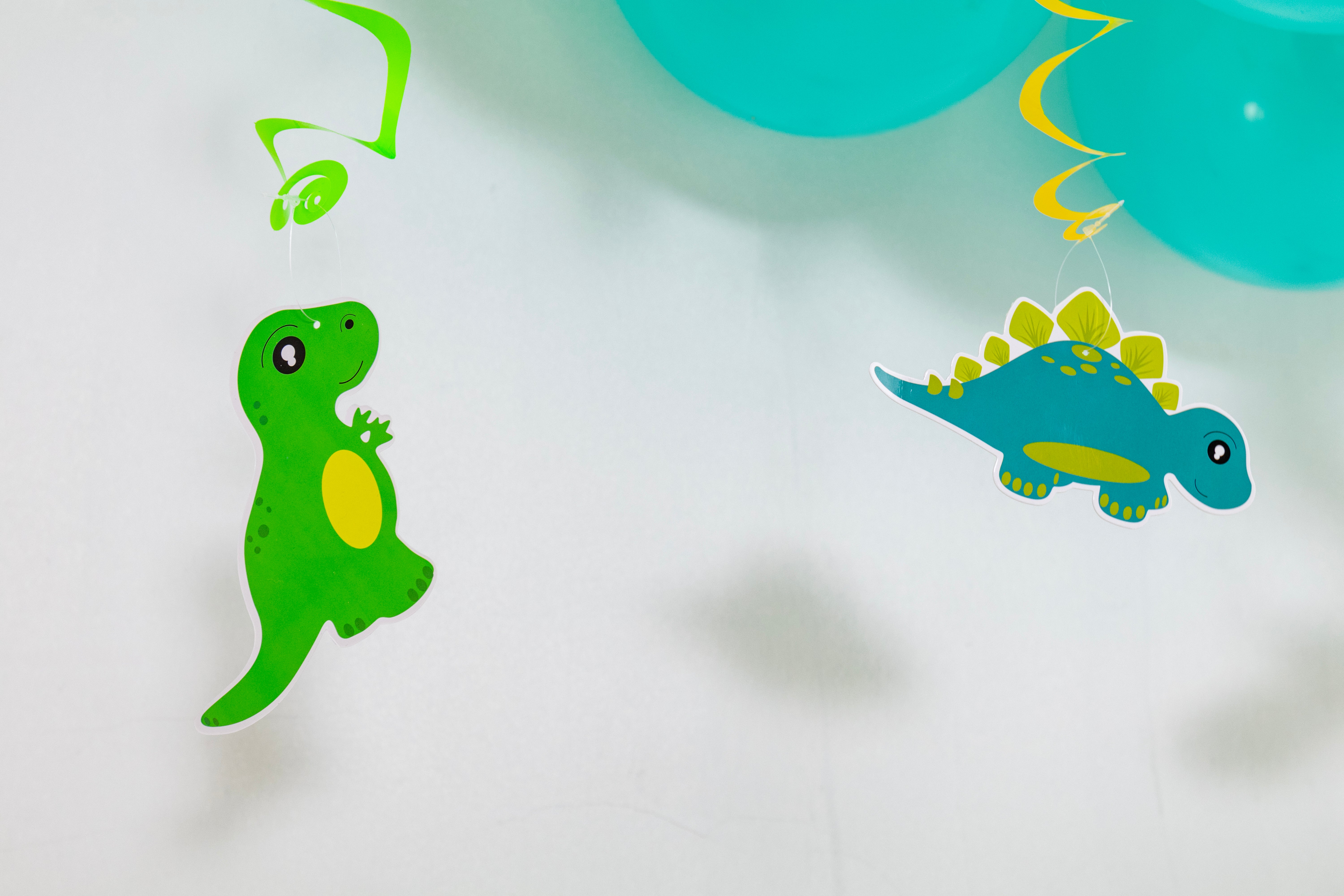 Walking Dinosaur Balloon & Happy Birthday Banner Party Set – Jumbo Decor