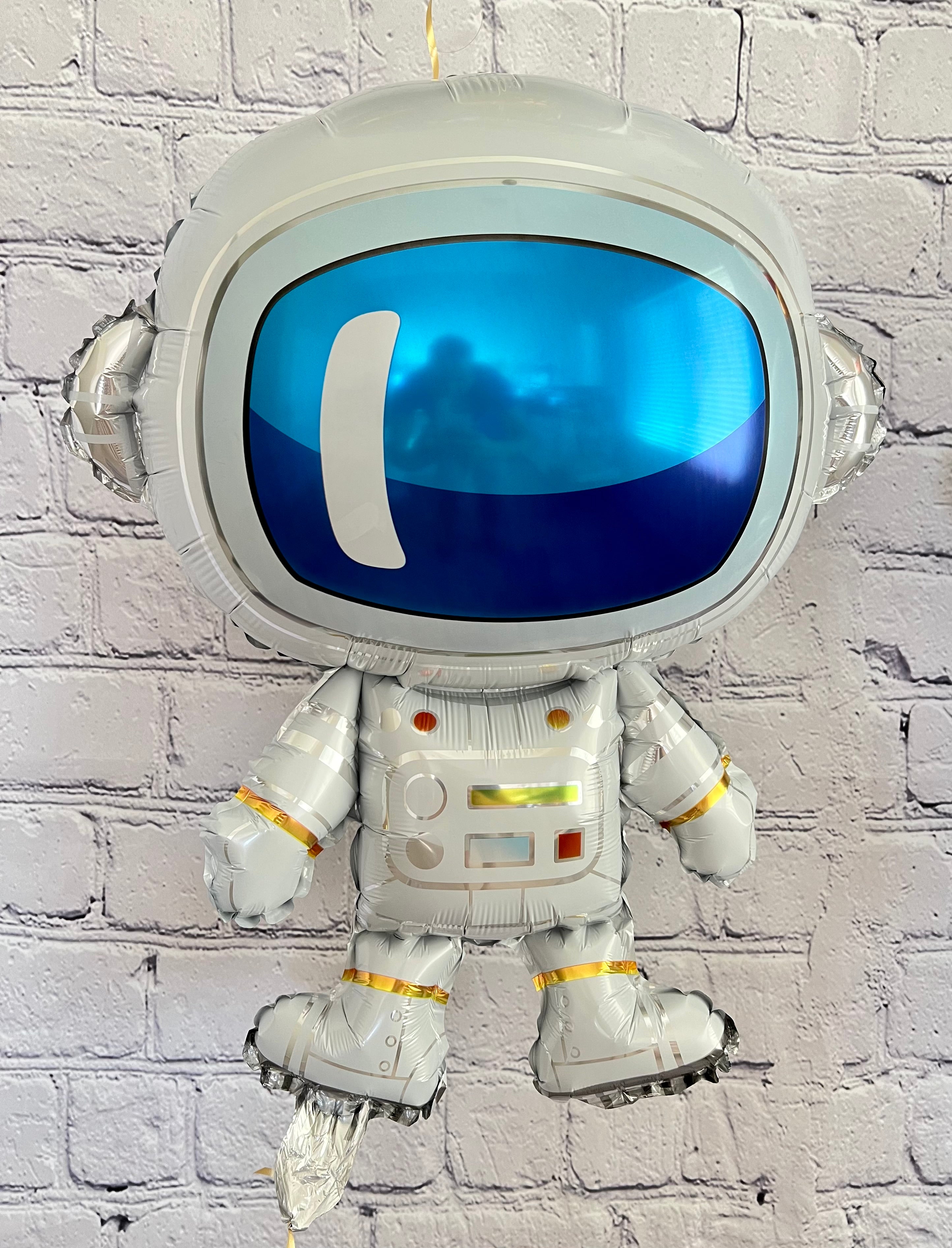 Astronaut Balloon Garland Arch Set – Outer Space Birthday Party Decor