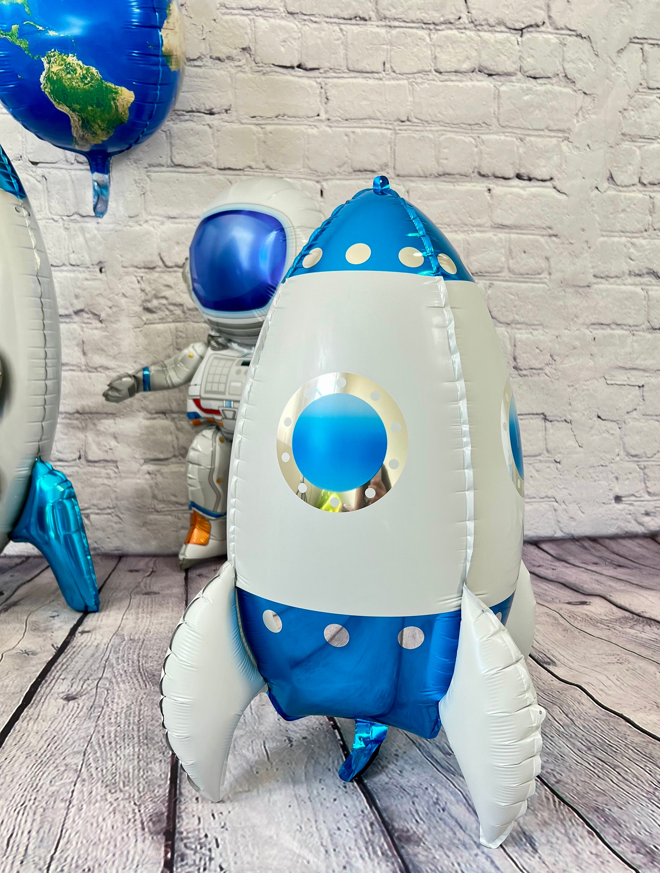 Astronaut & Rocket Ship Balloon Set – Outer Space Party Decor (5-Piece Set)