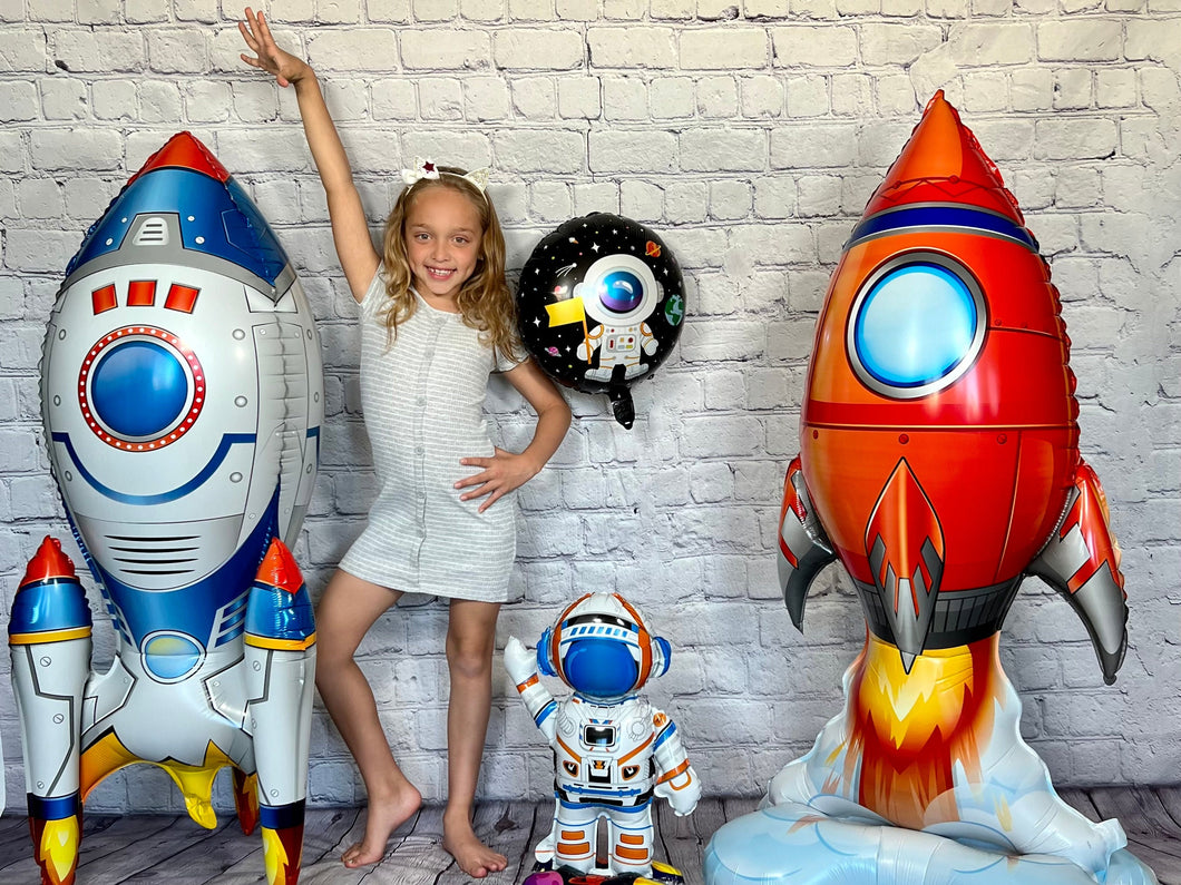 Astronaut and rocket ship space ship outer space Earth planets 4 PC balloon set with JUMBO rocket ships