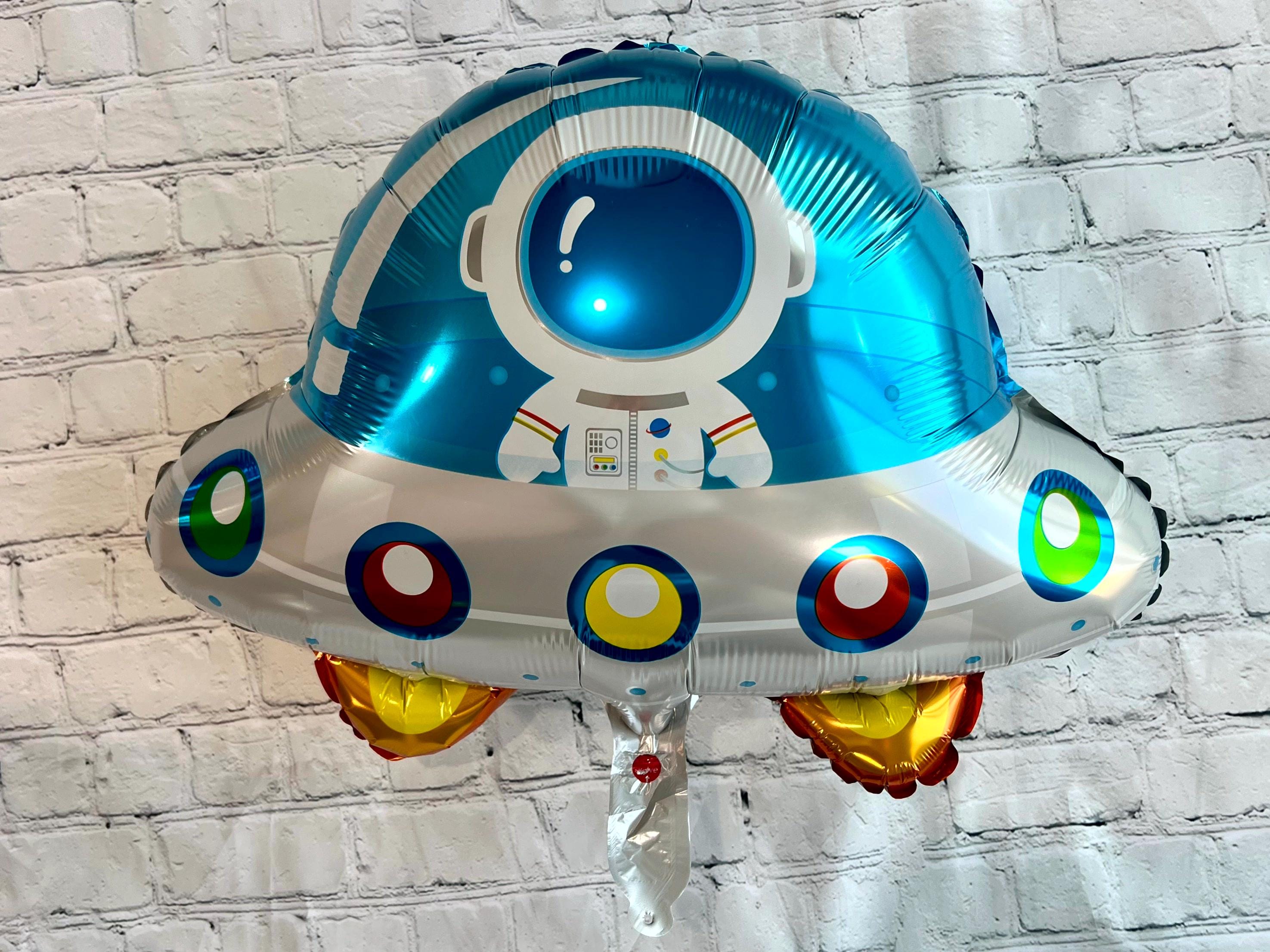 Spaceship & Astronaut Balloon Set – Outer Space Party Decor (5-Piece Set)