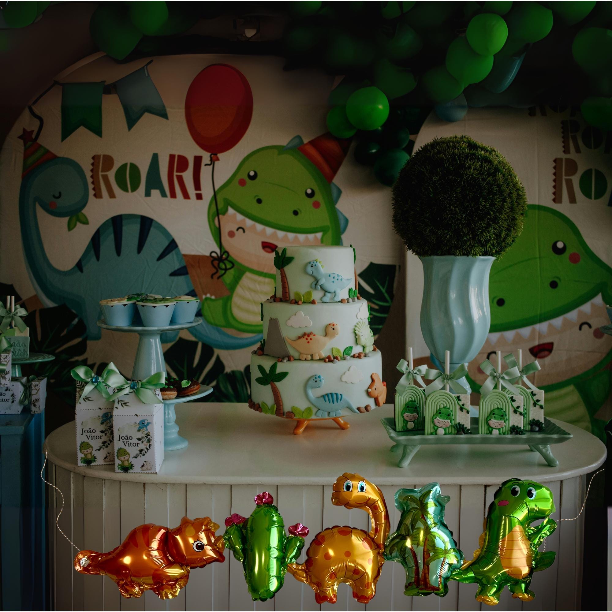 Dinosaur Balloon Garland – Foil Party Decor (2-Piece Set)